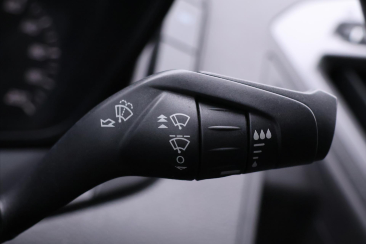 Ford Transit Custom 2,0 TDCI 96kW L2 Klima DPH