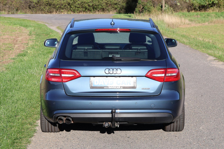 Audi A4 2,0 TDI 130kW Quattro S line
