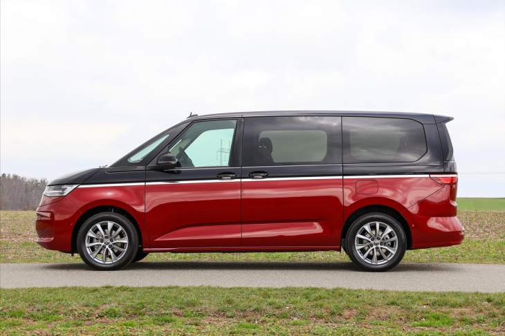 Volkswagen Multivan 2,0 TDI DSG Long Style 7-Míst