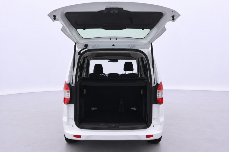 Ford Tourneo 1,5 TDCi 71kW Titanium CZ