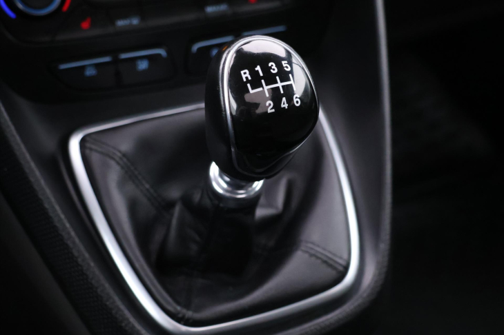 Ford Tourneo Connect 1,5 EcoBlue 88kW CZ DPH