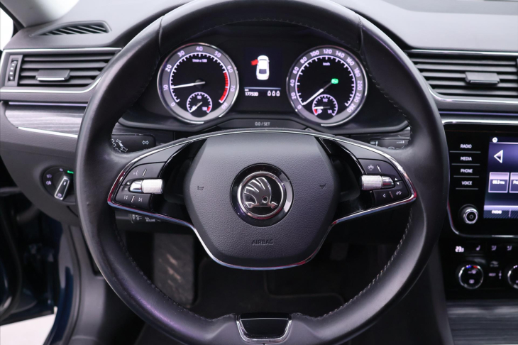 Škoda Superb 1,5 TSI DSG Business 1.Maj DPH