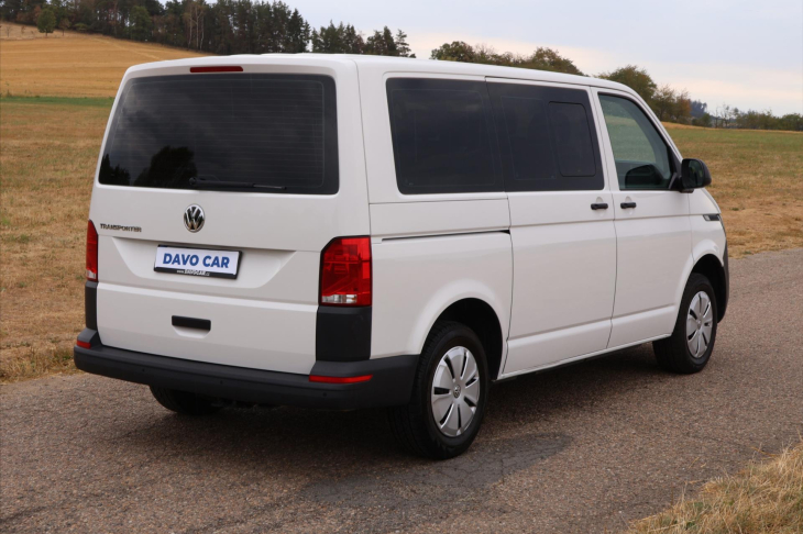 Volkswagen Transporter 2,0 TDI 110kW DSG 9-Míst CZ DPH
