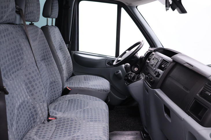 Ford Transit 2,2 TDCI 63KW Klima 9-Míst Tourneo