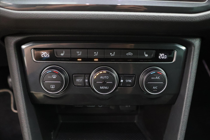 Volkswagen Tiguan 2,0 TDI 110kW Comfortline CZ