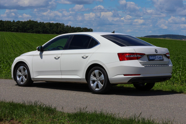 Škoda Superb 2,0 TDI 110kW Ambition CZ