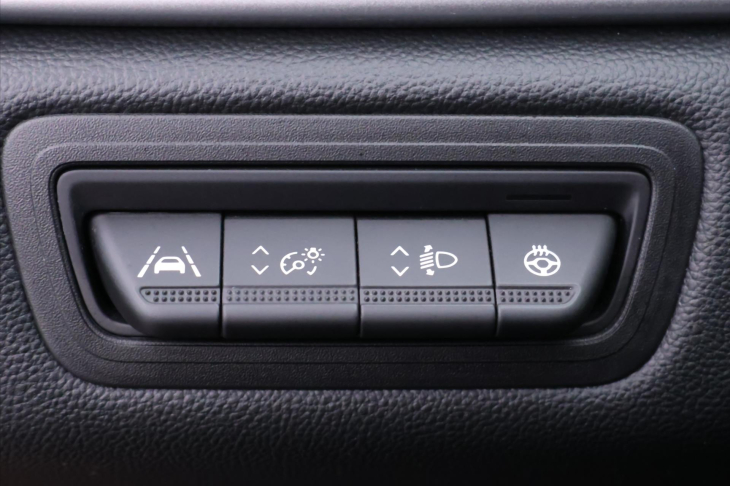 Renault Captur 1,3 TCe 103kW Aut. Kůže CZ