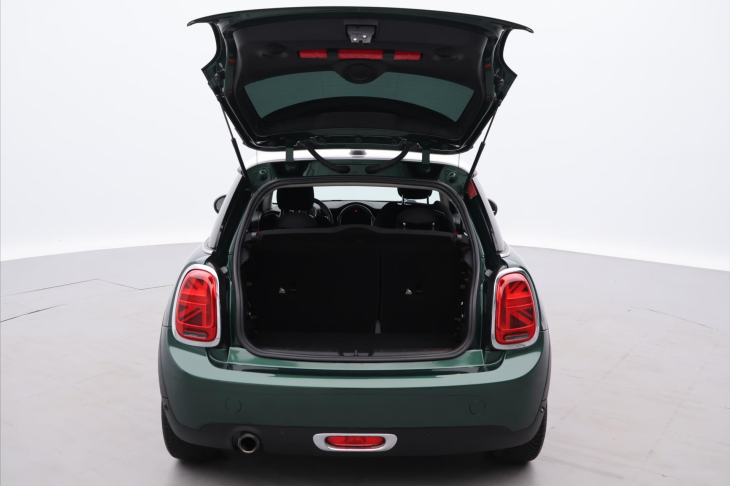 Mini Cooper 1,5 TURBO CZ ORIG ALU AUT KLIMA