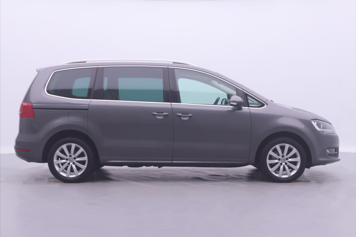 Volkswagen Sharan 2,0 TDI 100kW Highline Navi