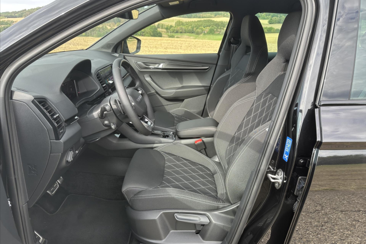 Škoda Karoq 2,0 TDI Sportline 4x4 DSG 1.maj
