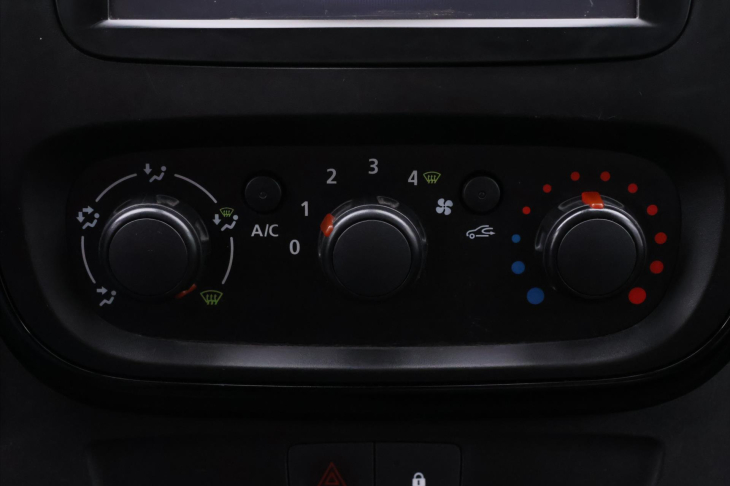 Opel Vivaro 1,6 CDTI 89kW L2H1 Tažné DPH