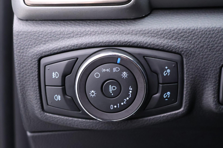 Ford Ranger 2,0 TDCi 125kW XLT CZ DPH