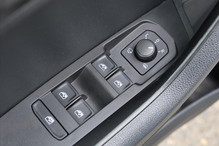 Škoda Karoq 2,0 TDI DSG 4x4 Sportline LED