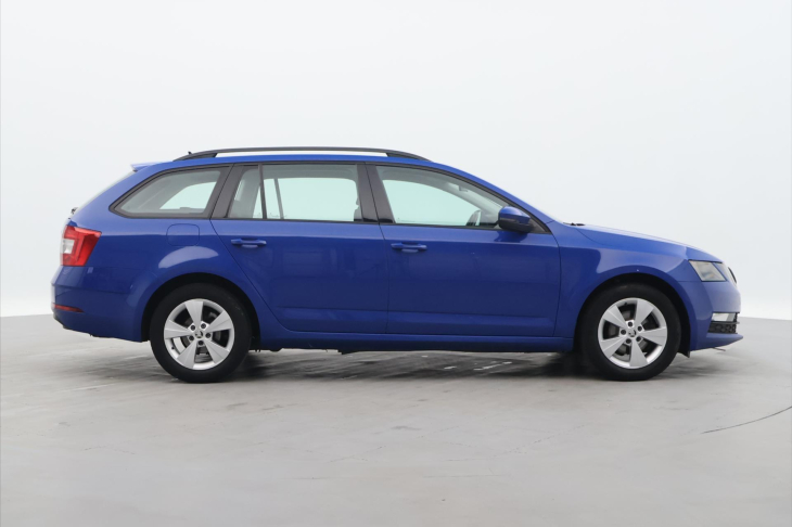 Škoda Octavia 1.6 TDI 85kW Ambition CZ