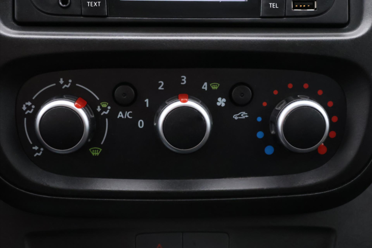 Renault Trafic 2,0 dCi L2H1 88kW Klima DPH CZ