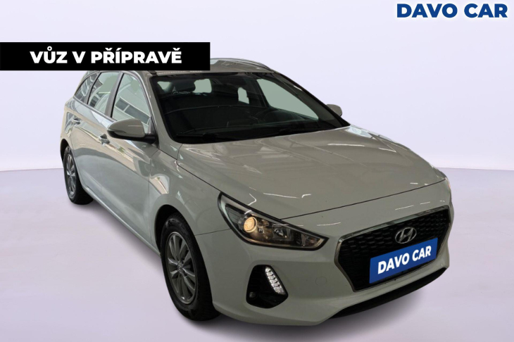 Hyundai i30 1,6 CRDi 81kW Trikolor CZ