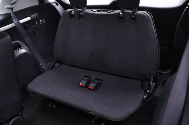 Citroën C-Crosser 2,2 HDI 115kW 4x4 Tempomat