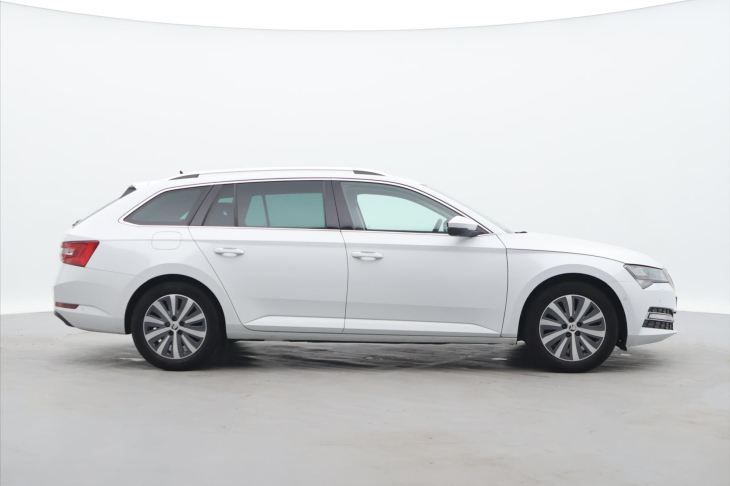 Škoda Superb 1,5 TSI 110kW Style DSG CZ DPH