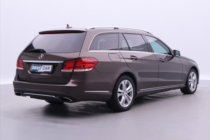 Mercedes-Benz Třídy E 3,0 350d 190kW 4Matic 1.Maj.