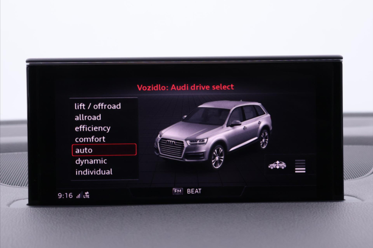 Audi Q7 3,0 TDI S-line 7-Míst CZ DPH