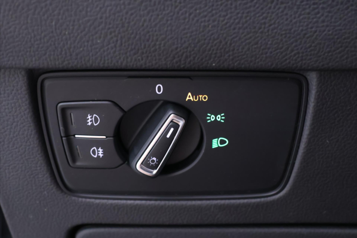 Volkswagen Passat 2,0 TDI DSG Virtual Business