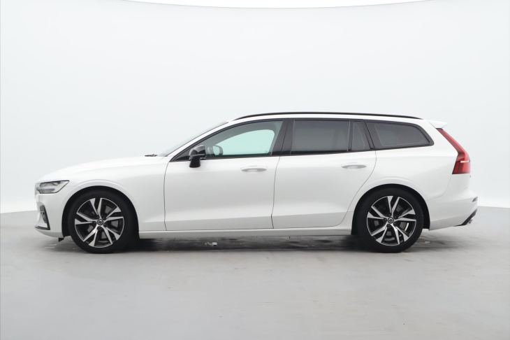 Volvo V60 2,0 T5 184kW Drive-E R-Design