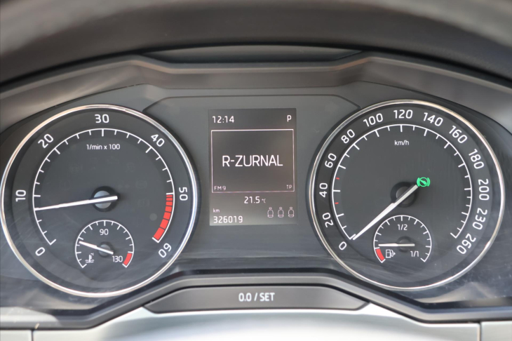 Škoda Superb 2,0 TDI 110kW Ambition CZ