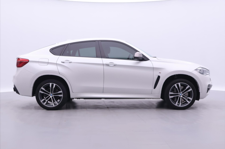 BMW X6 3,0 M50d xDrive 280kW CZ