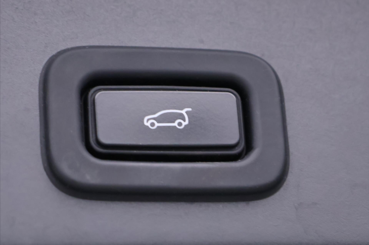 Land Rover Range Rover Evoque 2,0 R-Dynamic 4WD 120kW