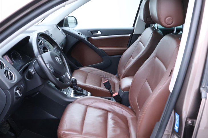 Volkswagen Tiguan 2,0 TSI DSG 4x4 Sport&Style