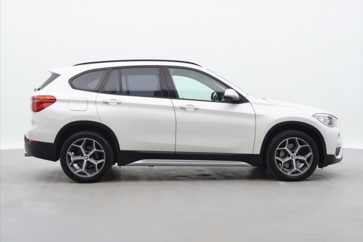 BMW X1 2,0 20d 140kW xDrive Kůže Navi