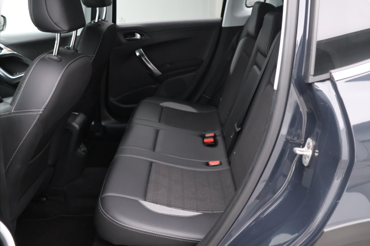 Peugeot 2008 1,2 Puretech 81kW Allure