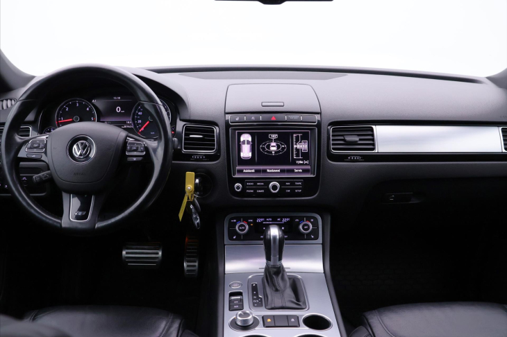 Volkswagen Touareg 3,0 TDI 193kW DSG R-line 4M