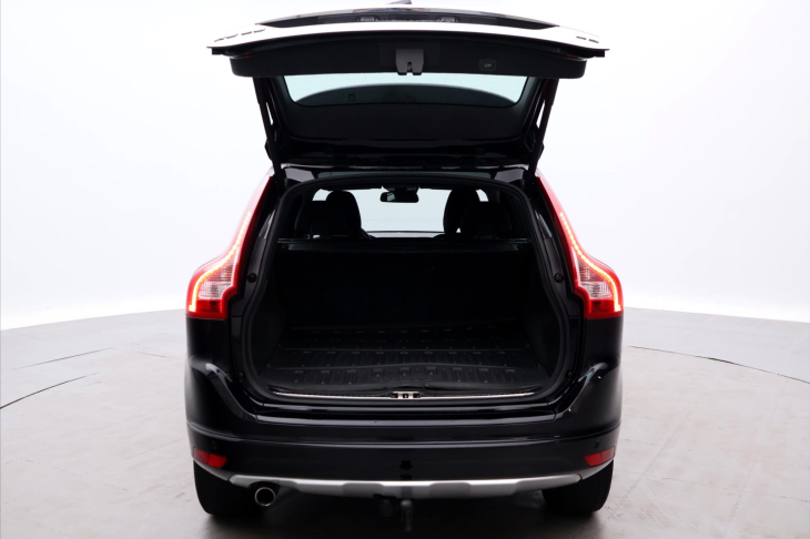 Volvo XC60 2,0 D4 120kW Momentum AUT