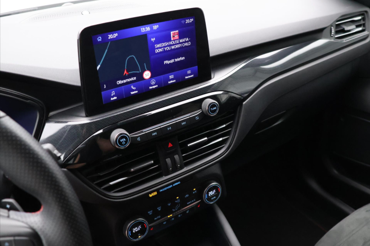 Ford Kuga 2,0 TDCi 140kW AWD ST Line X CZ