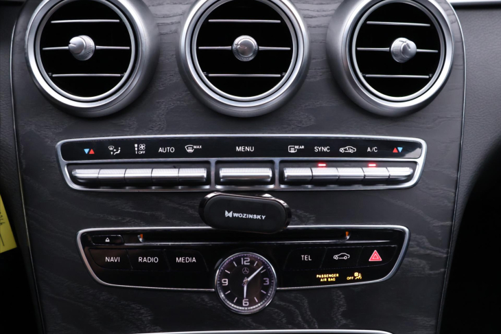 Mercedes-Benz Třídy C 2,1 250d 150kW 4Matic CZ DPH