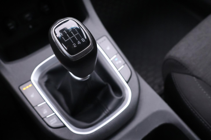 Hyundai i30 1,5 T-GDI 118kW Family Smart