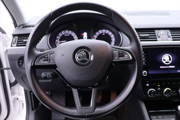 Škoda Octavia 2,0 TDI 110kW Style Webasto CZ