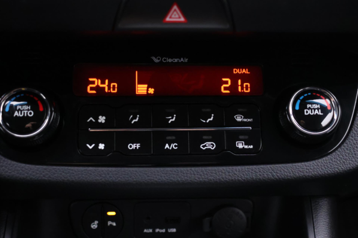 Kia Sportage 1,7 CRDI 85kW CZ 99.tkm 1.maj.