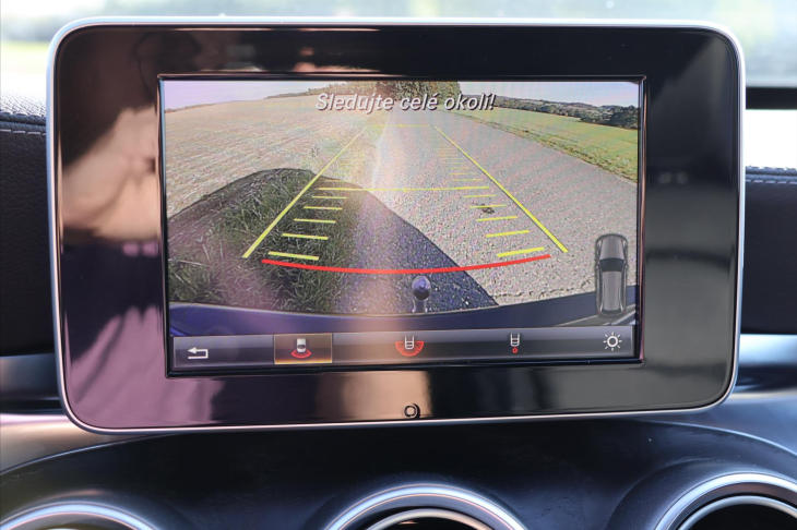Mercedes-Benz Třídy C 2,0 200 T AMG LED Navi Kůže
