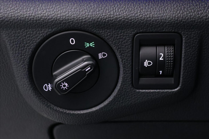 Volkswagen Bora E-Bora 100kW Automat