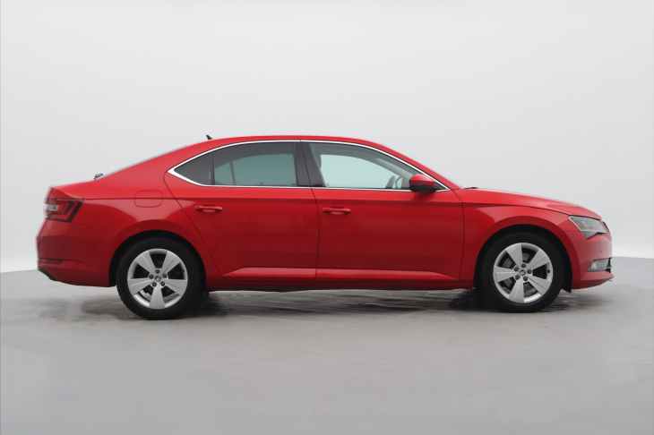 Škoda Superb 2,0 TDI 140kW CZ Style Kůže
