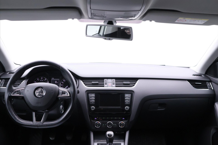 Škoda Octavia 1,4 TSI 103kW Elegance CZ DPH