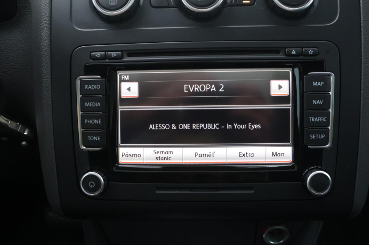 Volkswagen Touran 2,0 TDI 130kW Highline Xenon