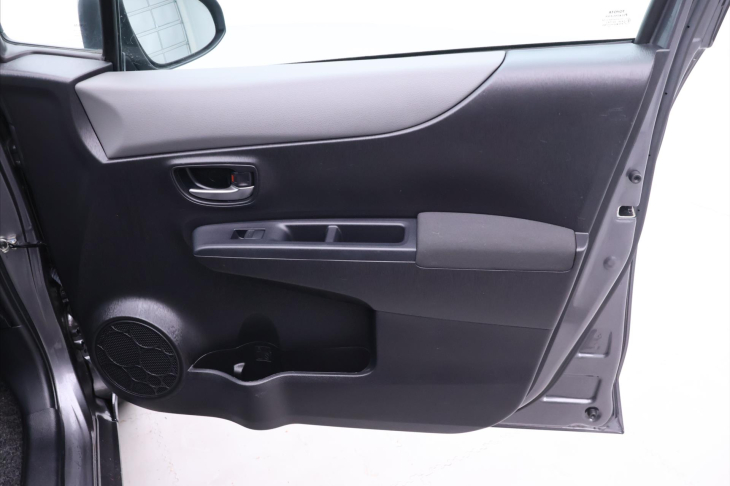 Toyota Yaris 1,0 VVTi Edition 1.Maj Serv.kn