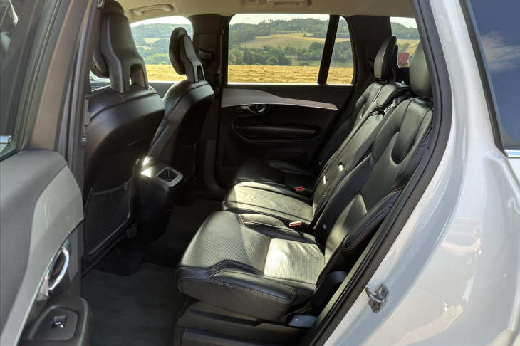 Volvo XC90 2,0 D 165 kW Inscription CZ