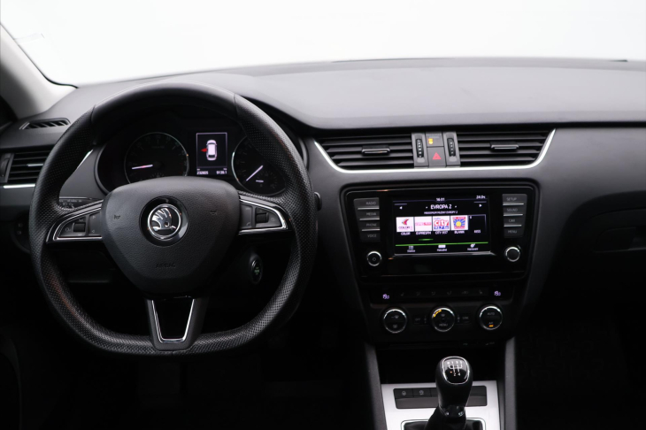 Škoda Octavia 1,6 TDI 81kW Style Sport SH CZ