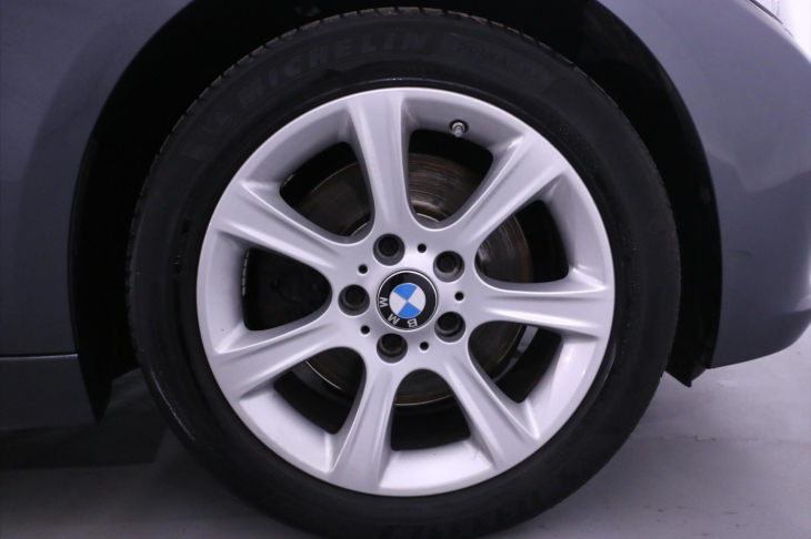 BMW Řada 3 3,0 330d xDrive Aut. Sport 1.Maj