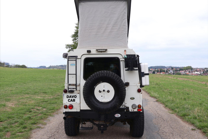 Land Rover Defender 2,5 110 Hard Top