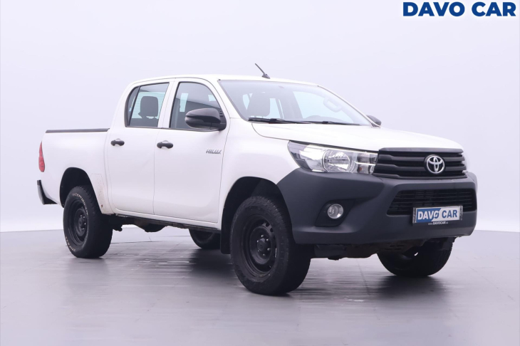 Toyota Hilux 2,4 D-4D 110kW 4X4 DPH Tažné